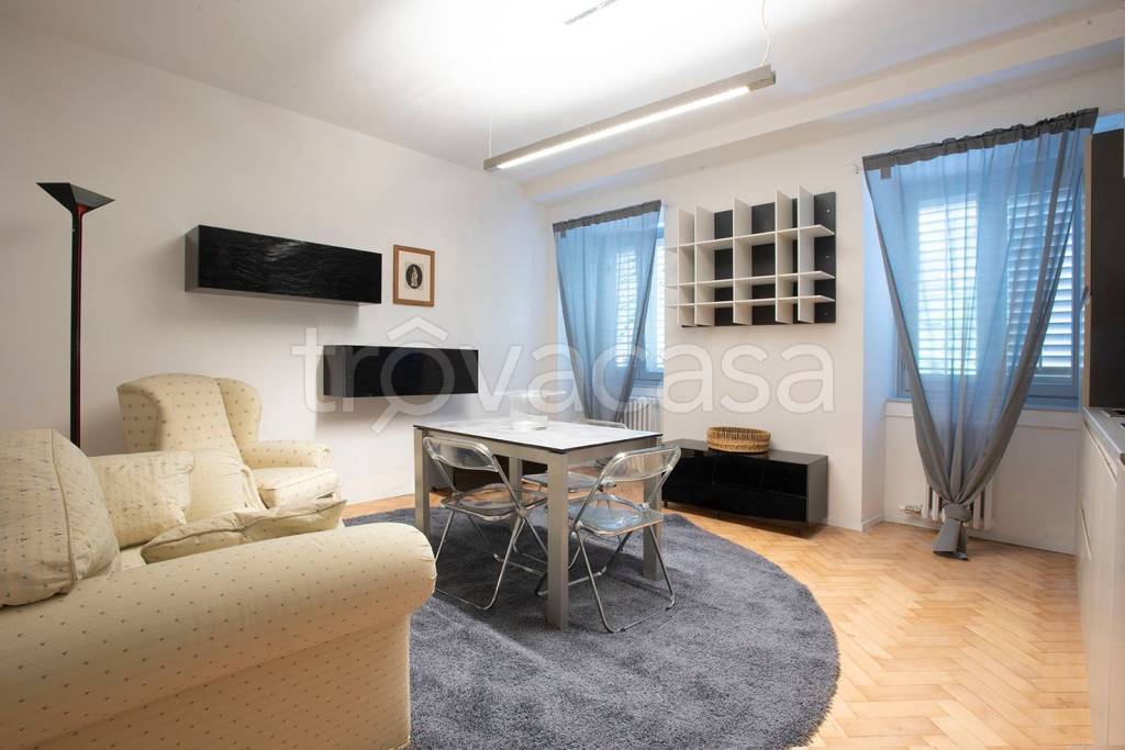 appartamento in affitto a Trieste in zona San Vito