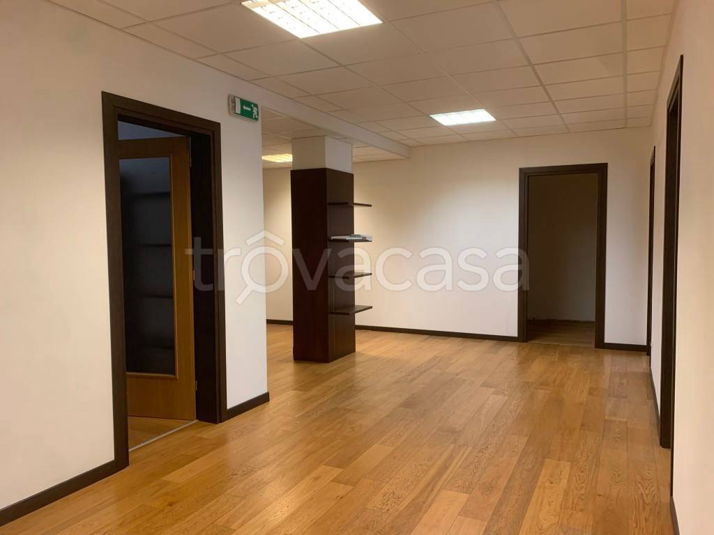 ufficio in affitto a Trieste in zona Borgo Teresiano