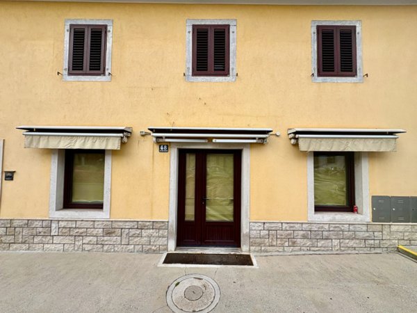 negozio in affitto a Trieste in zona Basovizza