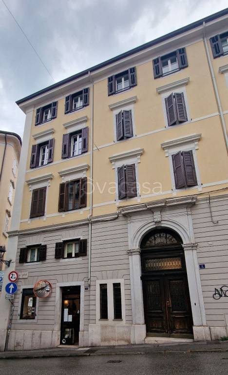 appartamento in affitto a Trieste in zona Città Vecchia