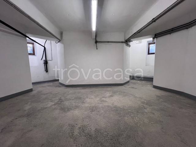 locale commerciale in affitto a Trieste in zona Borgo Teresiano