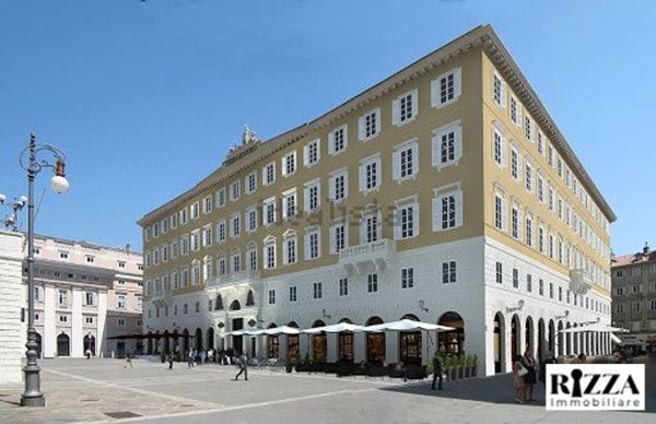 appartamento in affitto a Trieste in zona Città Vecchia