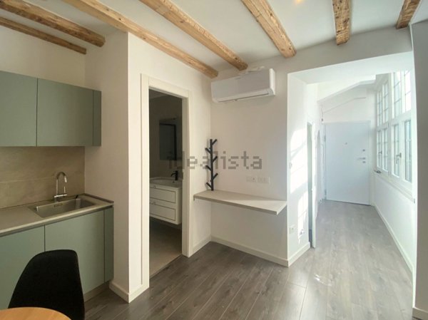 appartamento in affitto a Trieste in zona Città Nuova