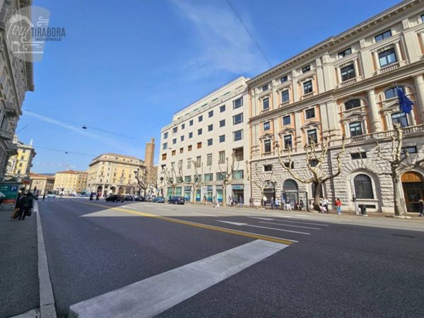 negozio in affitto a Trieste