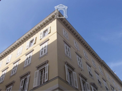 appartamento in affitto a Trieste in zona Città Vecchia