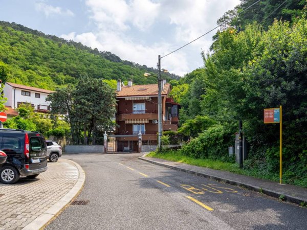 appartamento in affitto a Trieste in zona Barcola