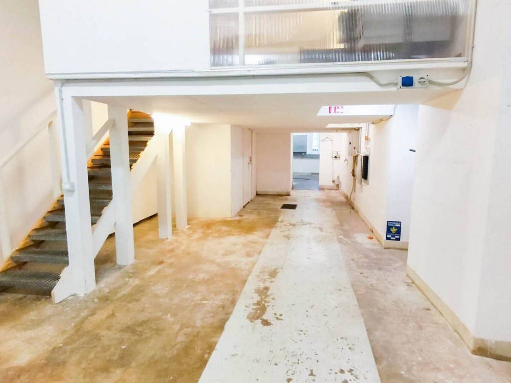 negozio in affitto a Trieste