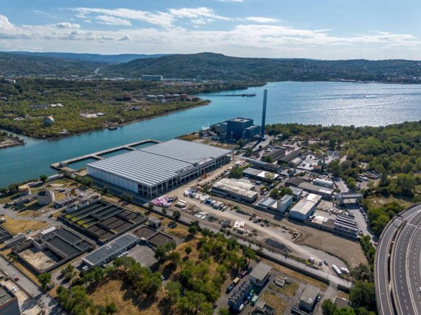 locale commerciale in affitto a Trieste in zona Borgo San Sergio