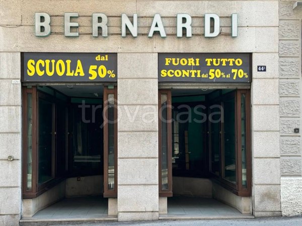 negozio in affitto a Trieste
