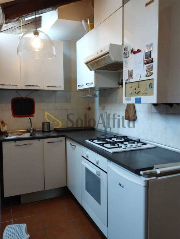 appartamento in affitto a Trieste in zona Campi Elisi