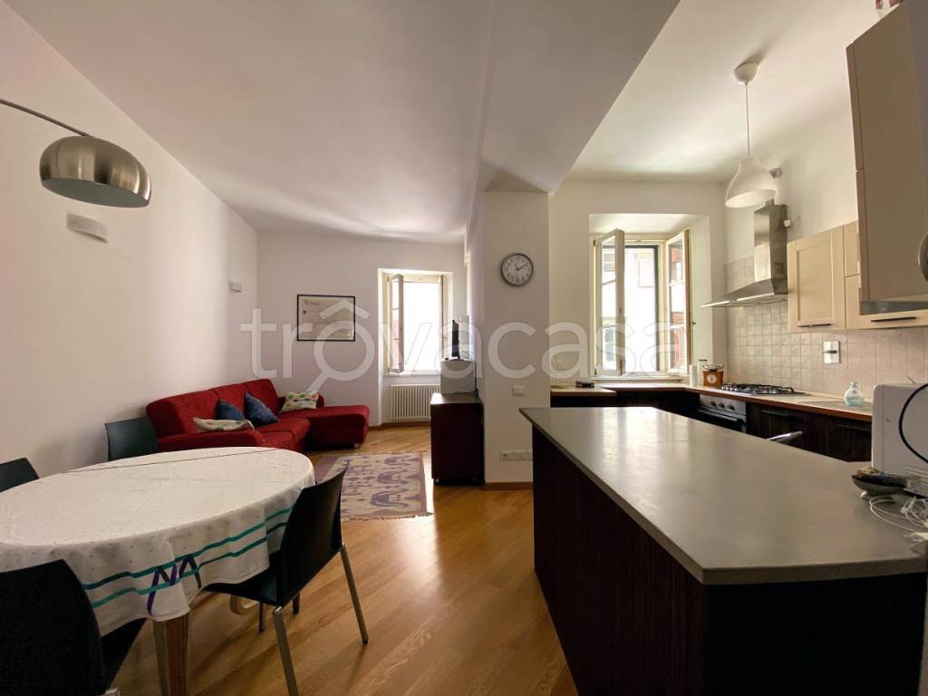 appartamento in affitto a Trieste in zona Città Vecchia