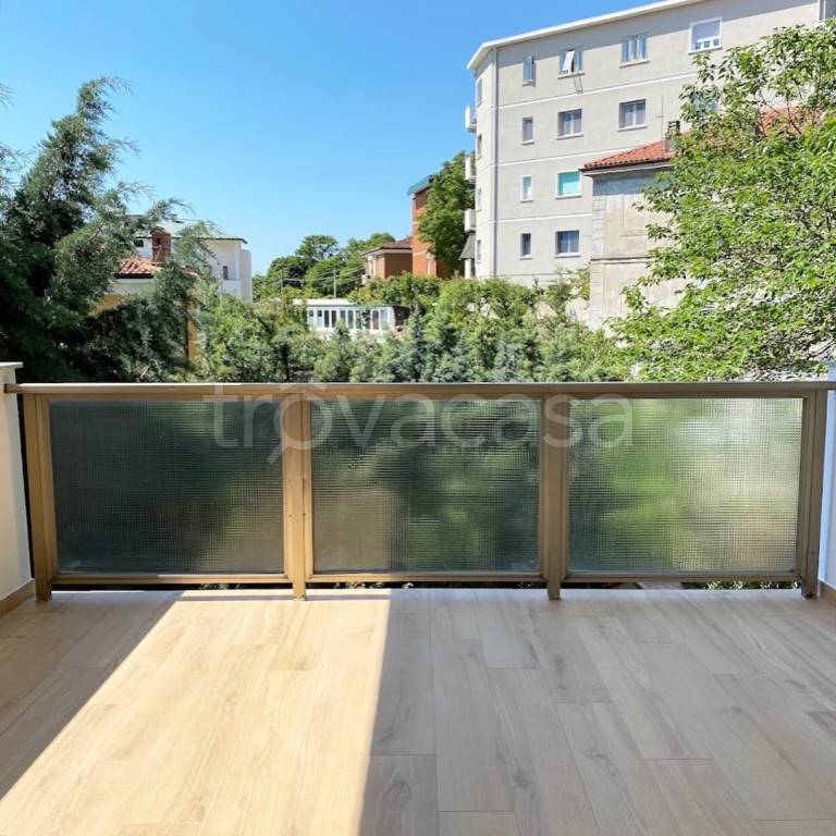 appartamento in affitto a Trieste in zona San Giacomo