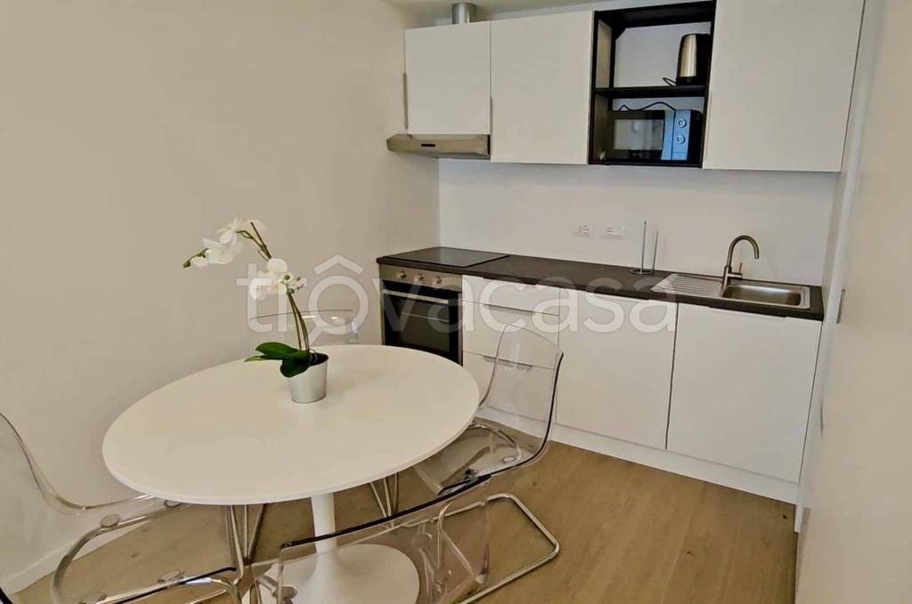 appartamento in affitto a Trieste in zona Città Vecchia