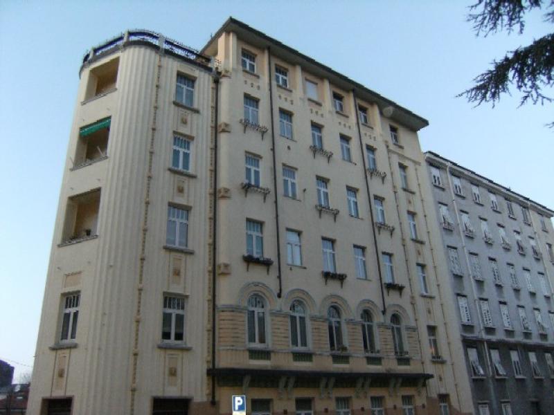 locale commerciale in affitto a Trieste in zona San Vito