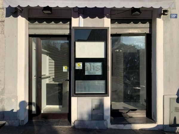 locale commerciale in affitto a Trieste in zona San Giacomo