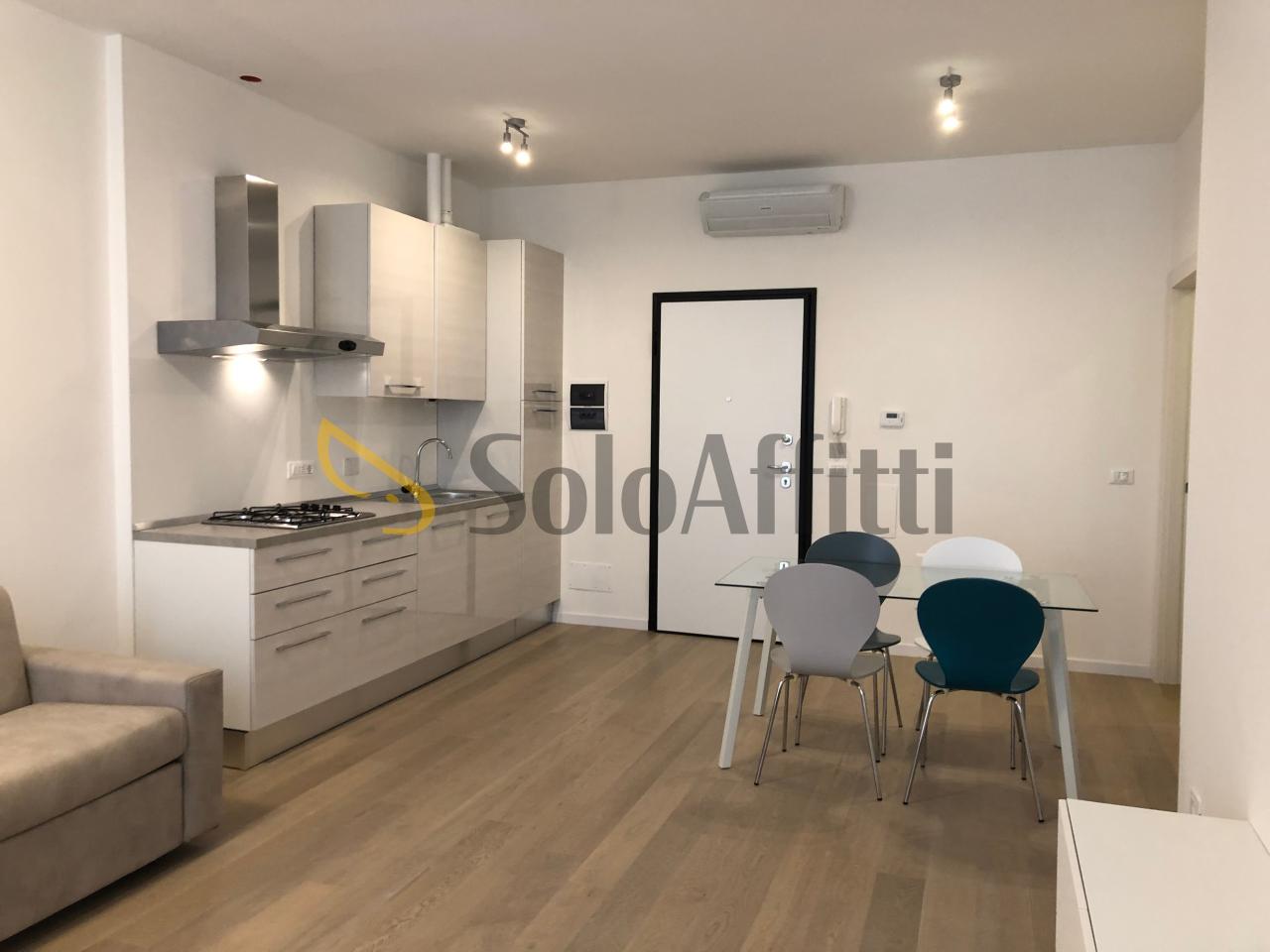 appartamento in affitto a Trieste in zona Borgo Teresiano