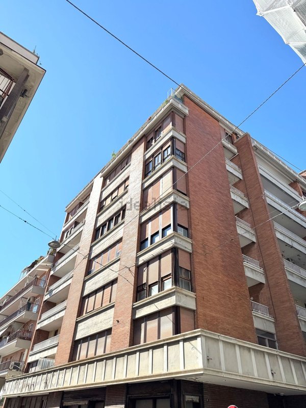 appartamento in affitto a Trieste in zona Barriera vecchia