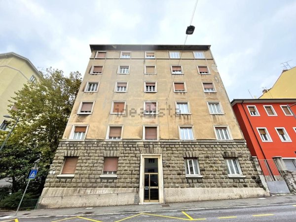 ufficio in vendita a Trieste in zona Cologna
