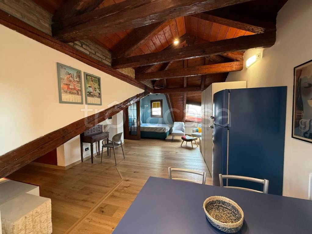 appartamento in affitto a Trieste in zona Città Vecchia