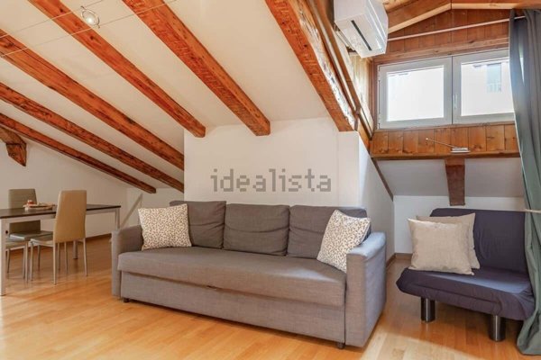 appartamento in affitto a Trieste in zona Borgo Teresiano