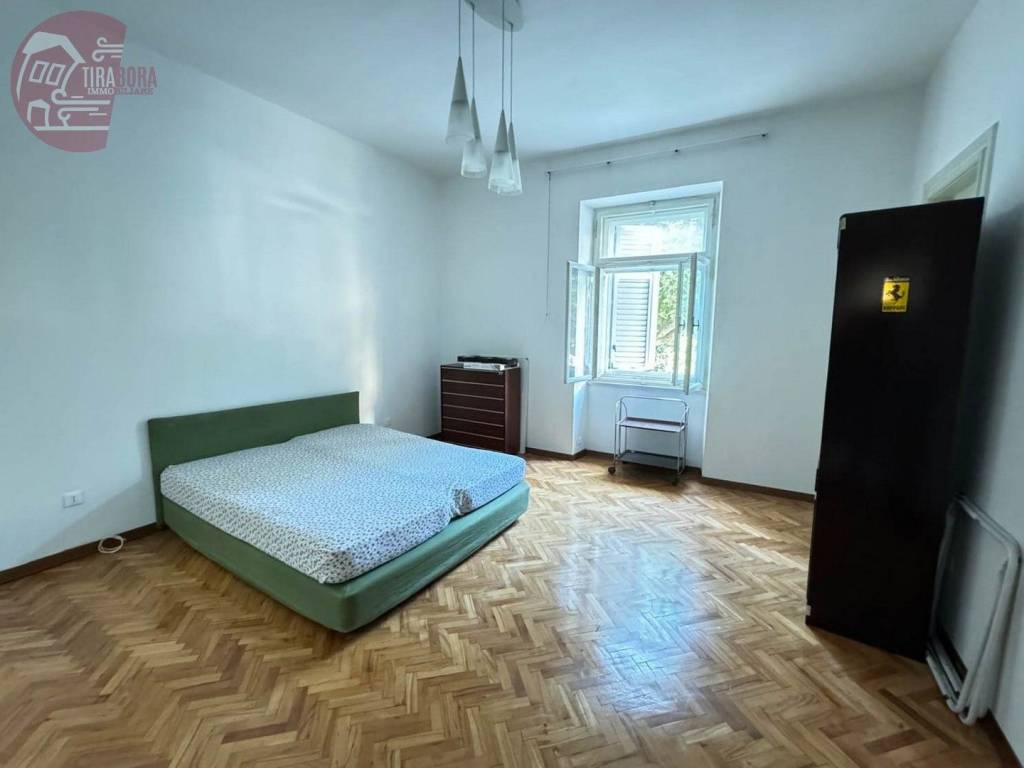 appartamento in affitto a Trieste in zona Campi Elisi