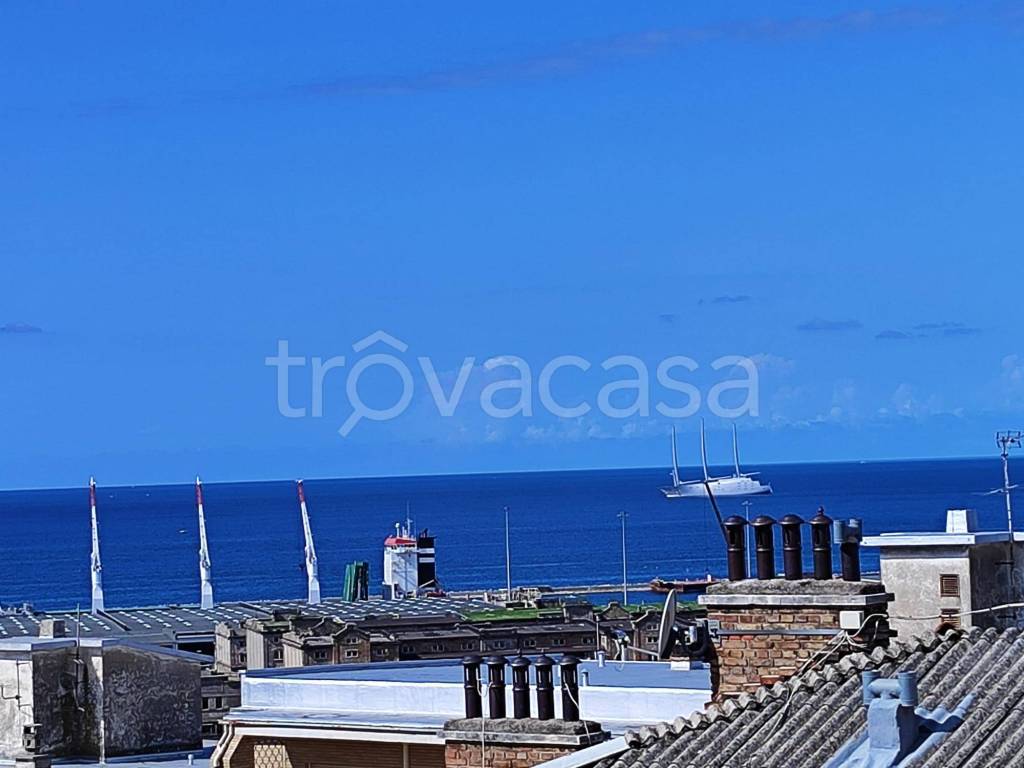 appartamento in affitto a Trieste in zona Roiano