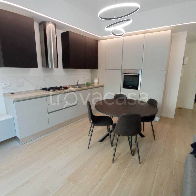 appartamento in affitto a Trieste in zona Roiano