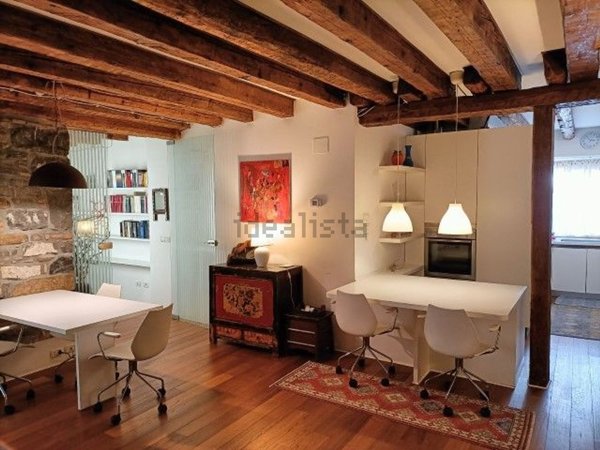 appartamento in affitto a Trieste in zona Borgo Teresiano