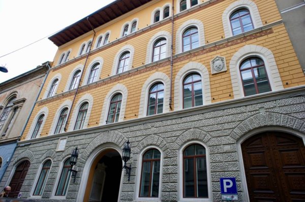 appartamento in affitto a Trieste in zona Borgo Teresiano