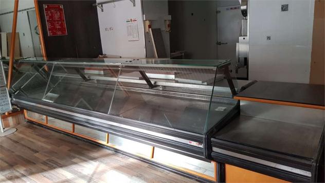 locale commerciale in affitto a Trieste in zona Scorcola