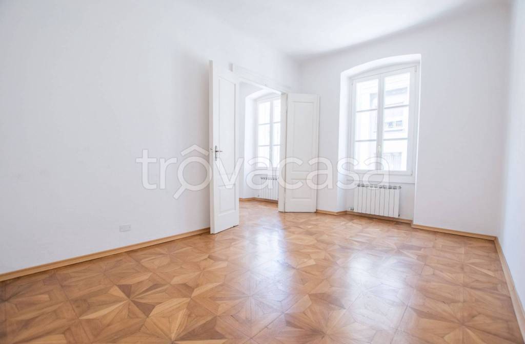 appartamento in affitto a Trieste in zona Città Vecchia