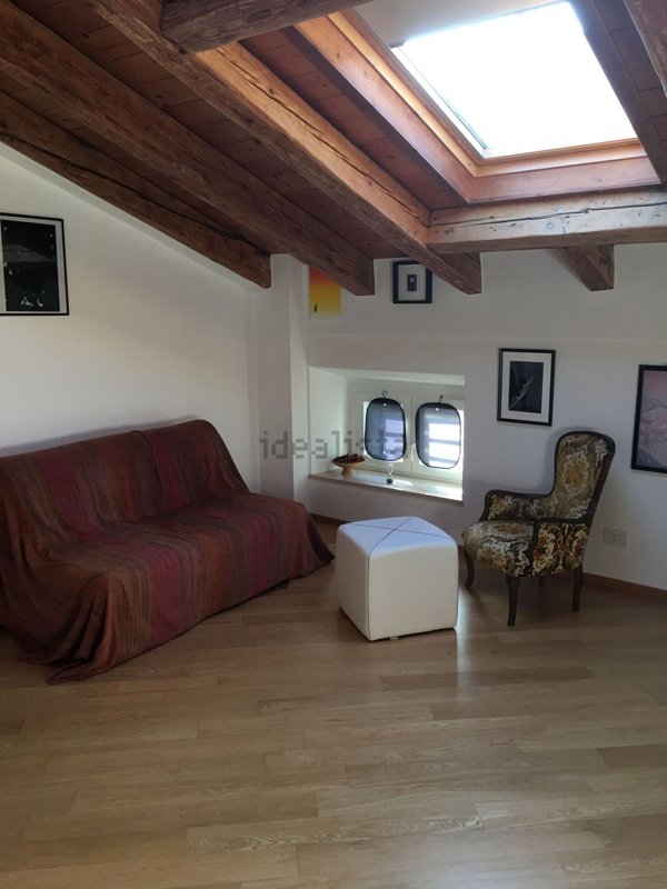 appartamento in affitto a Trieste in zona Barriera vecchia