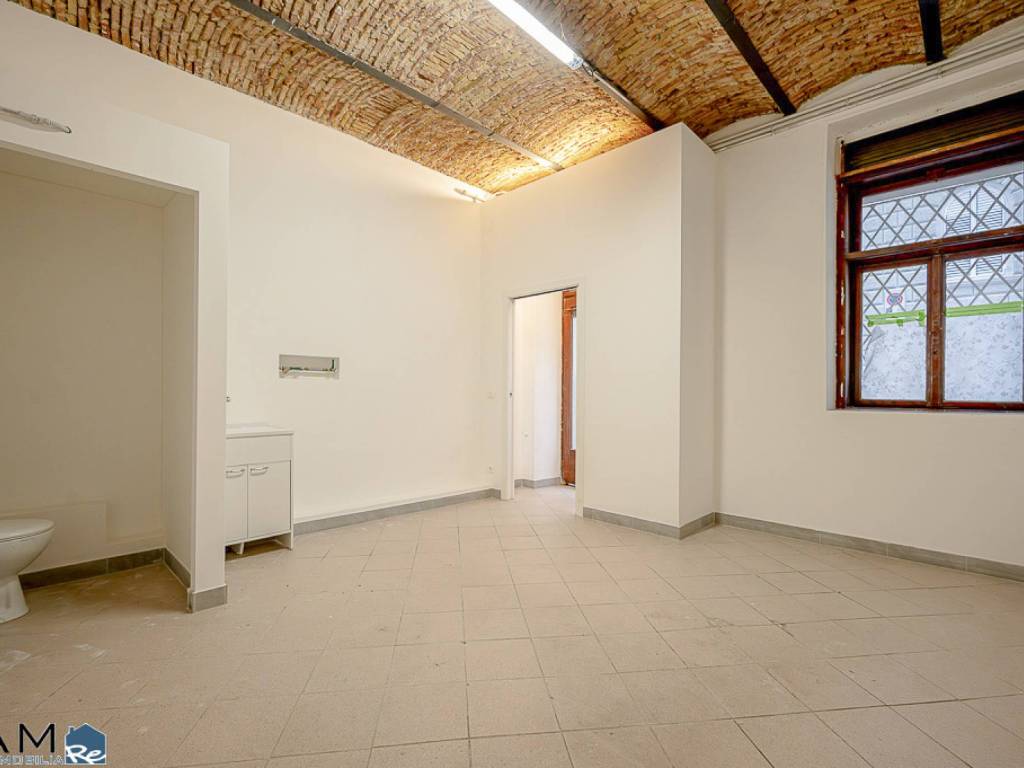 negozio in affitto a Trieste