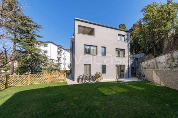 appartamento in affitto a Trieste in zona Barcola