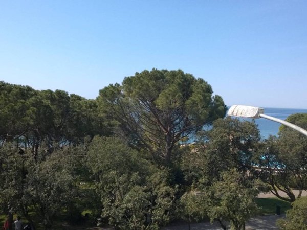 appartamento in affitto a Trieste in zona Barcola