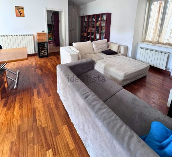 appartamento in affitto a Trieste in zona Borgo Teresiano