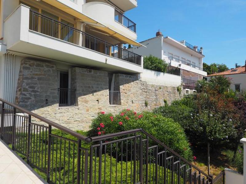 appartamento in affitto a Trieste in zona Barcola