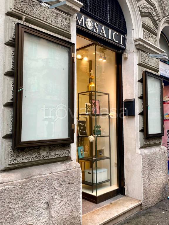 negozio in affitto a Trieste