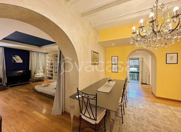 appartamento in affitto a Trieste in zona Città Vecchia