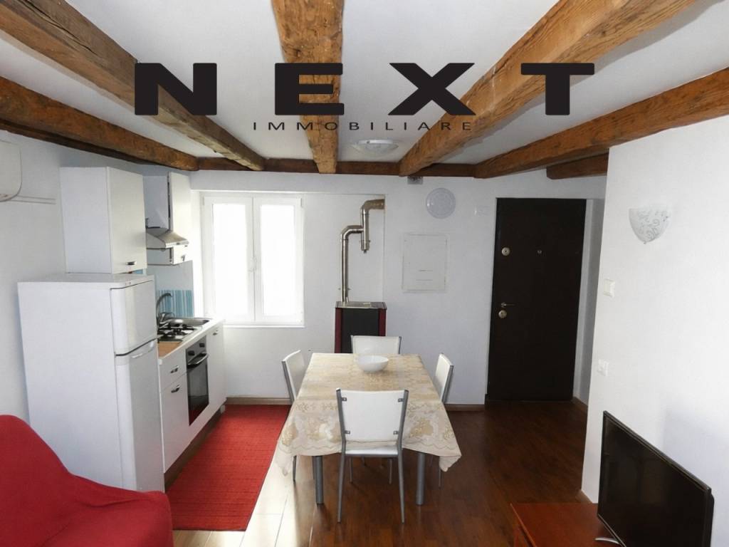 appartamento in affitto a Trieste in zona San Giacomo