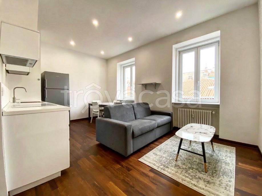 appartamento in affitto a Trieste in zona Borgo Teresiano