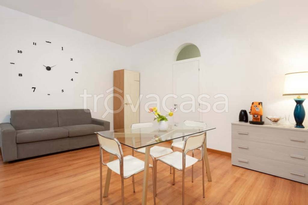 appartamento in affitto a Trieste in zona Borgo Teresiano