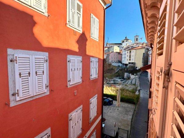 appartamento in affitto a Trieste in zona Cavana