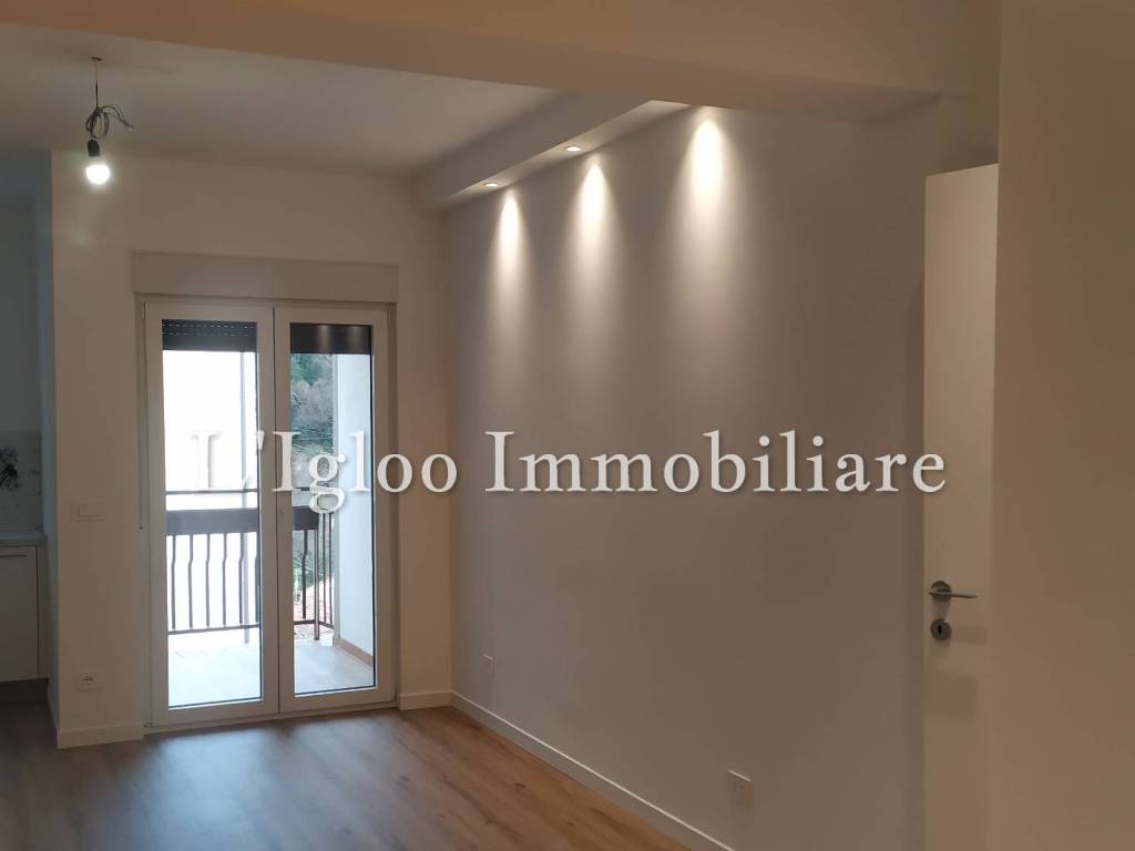 appartamento in affitto a Trieste in zona Roiano