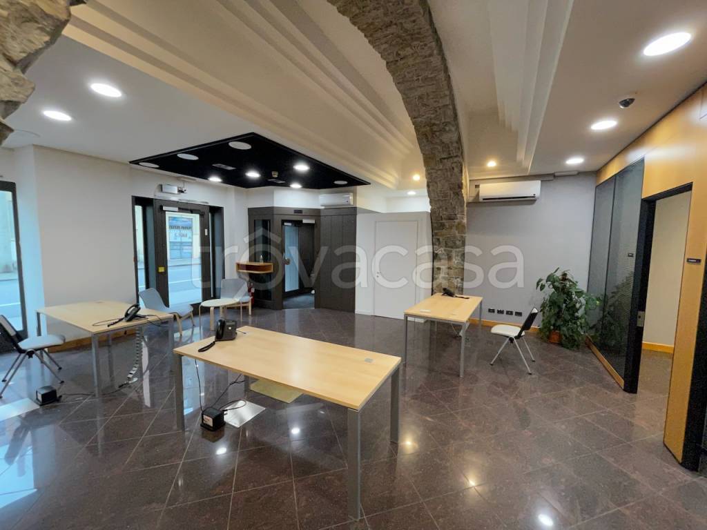ufficio in affitto a Trieste in zona San Giacomo