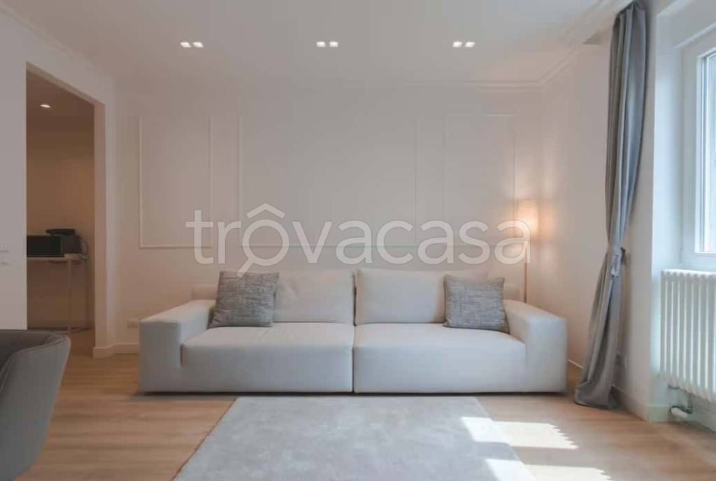 appartamento in affitto a Trieste in zona Borgo Teresiano