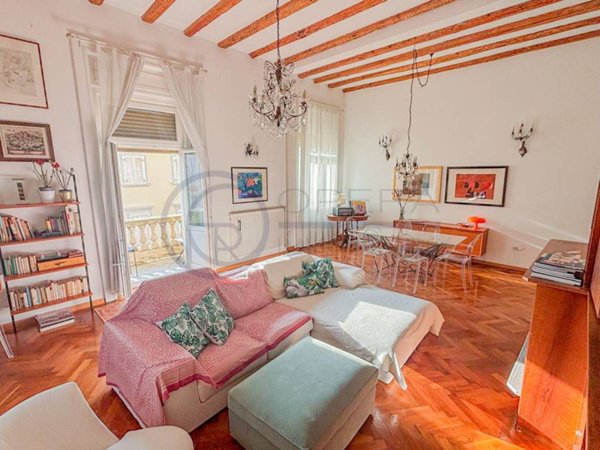 appartamento in affitto a Trieste in zona Città Vecchia