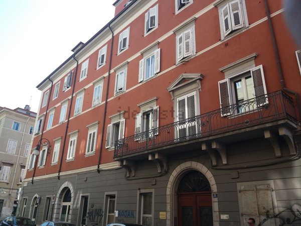 appartamento in affitto a Trieste in zona Città Vecchia