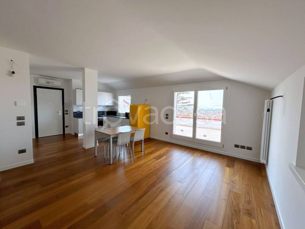 appartamento in affitto a Trieste in zona Rozzol