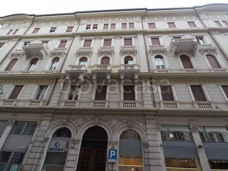 appartamento in affitto a Trieste in zona Borgo Teresiano